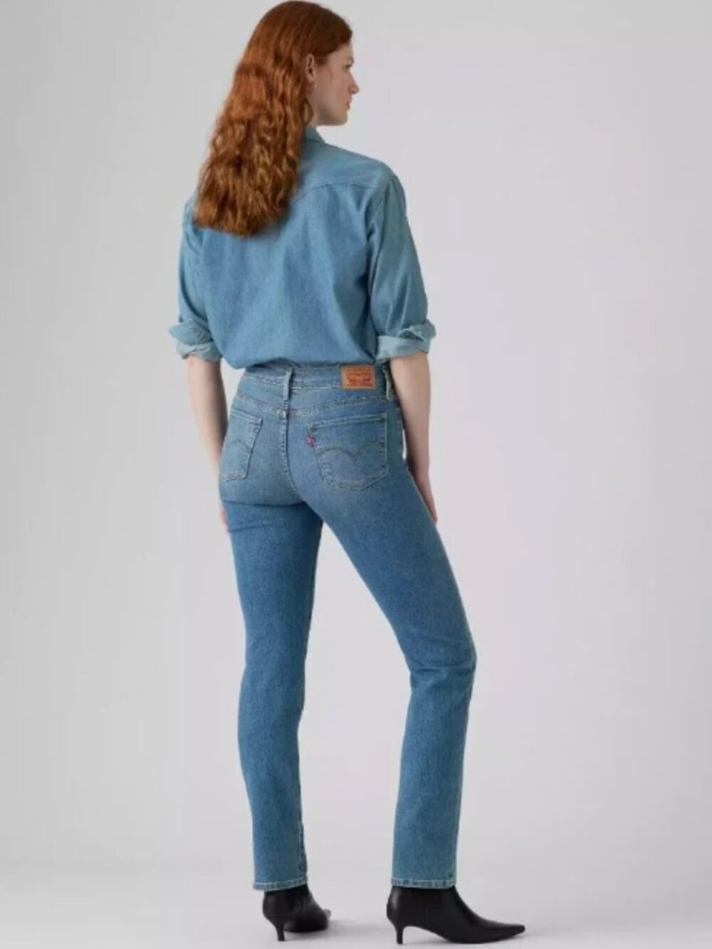 Levi's 314 Shaping Straight Women’s Blue Jeans 27x32